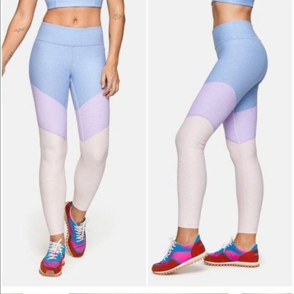 Outdoor Voices blue and pink Springs Leggings in Lilac
